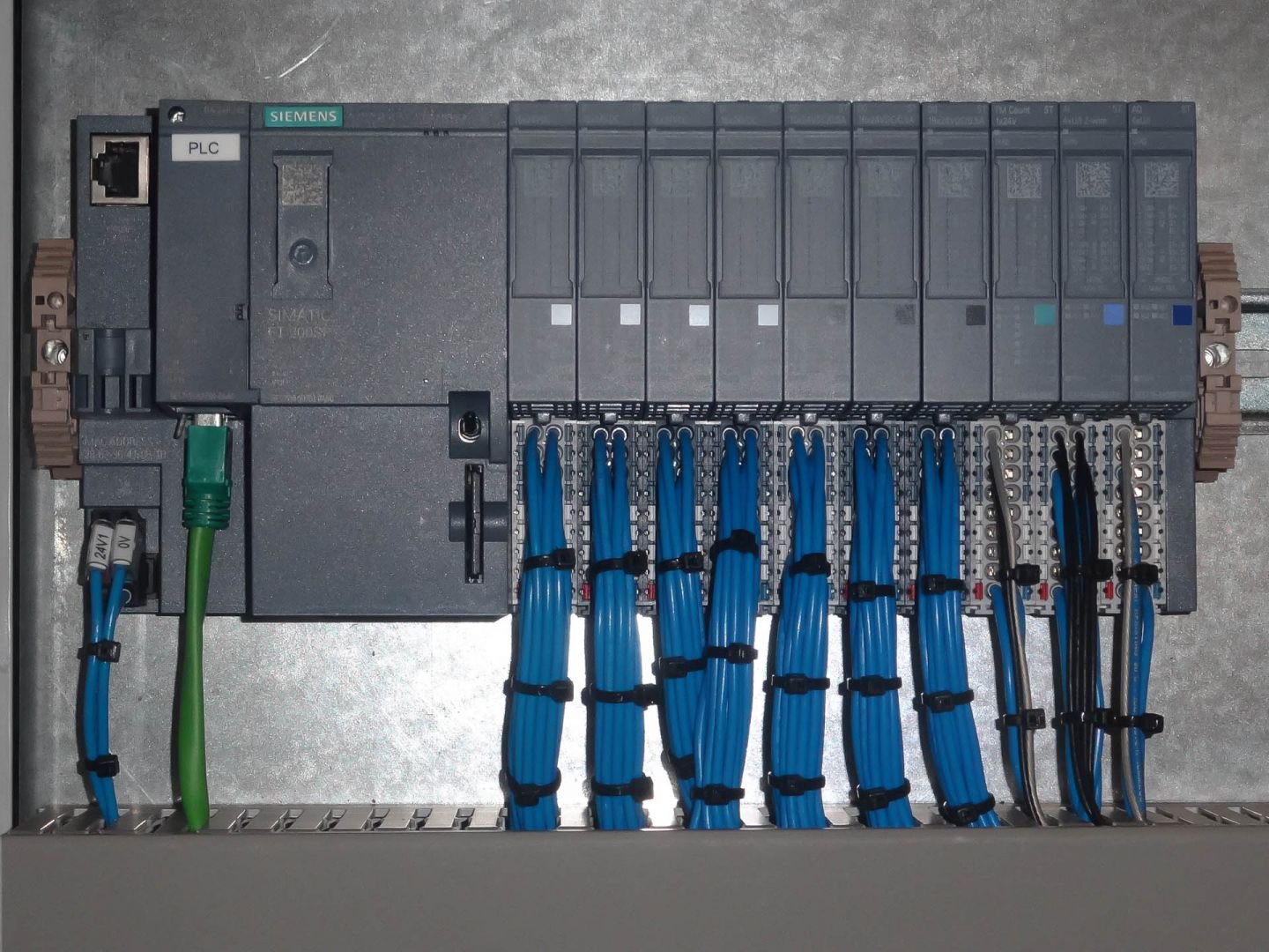 Siemens PLC systems by Axis Controls
