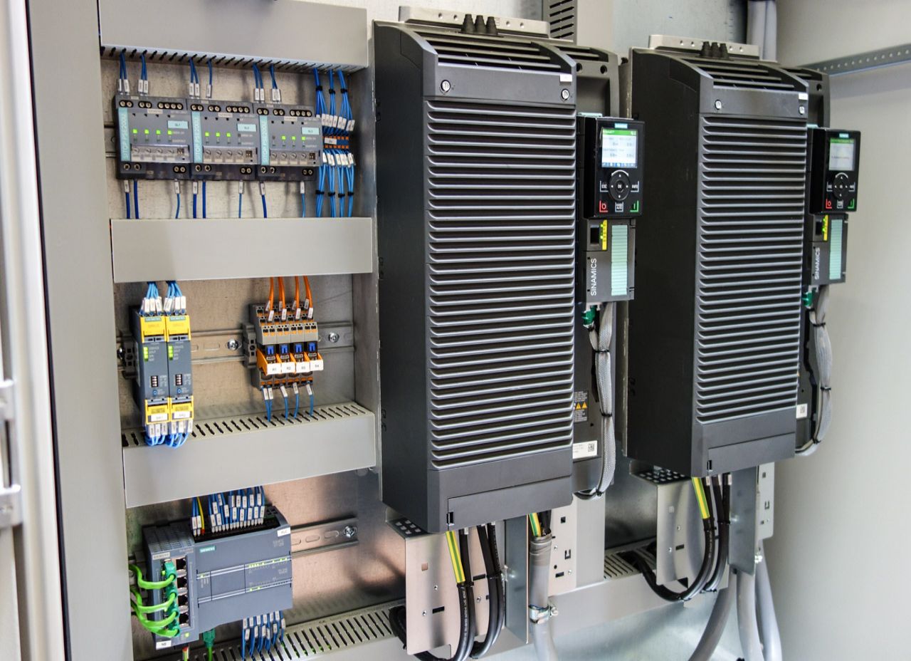 Variable Speed Drive solutions by Axis Controls 